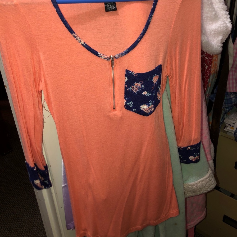 Rue 21 quarter sleeve with pocket and quarter zip